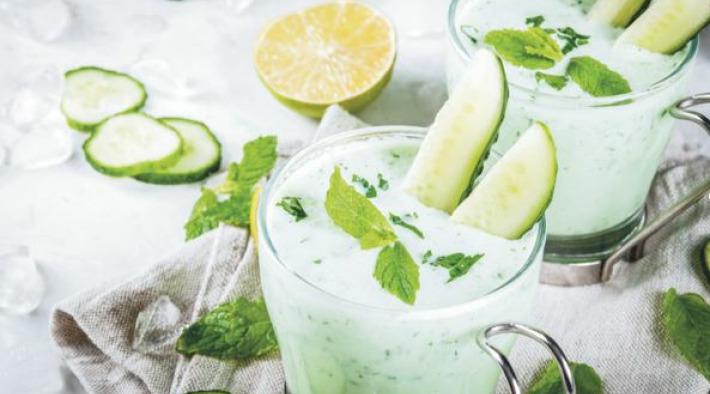 Kalte Gurkensuppe mit Minze