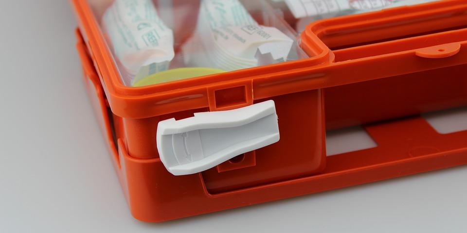 first-aid-kit-4535155_960_720 first-aid-kit-4535155_960_720